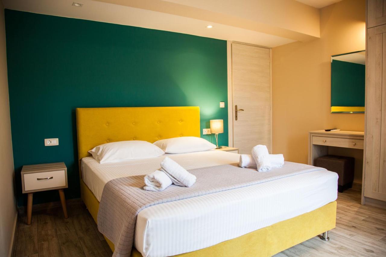 Paporas Apartments Svoronata Dış mekan fotoğraf