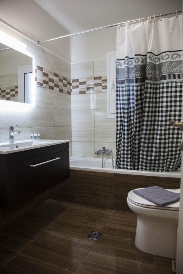 Paporas Apartments Svoronata Dış mekan fotoğraf